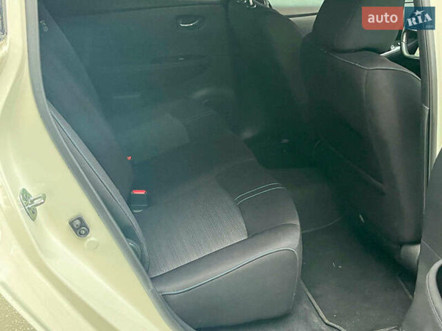 Белый Ниссан Лиф, объемом двигателя 0 л и пробегом 21 тыс. км за 14740 $, фото 23 на Automoto.ua