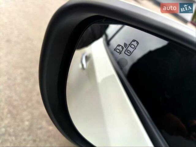 Белый Ниссан Лиф, объемом двигателя 0 л и пробегом 72 тыс. км за 13750 $, фото 23 на Automoto.ua