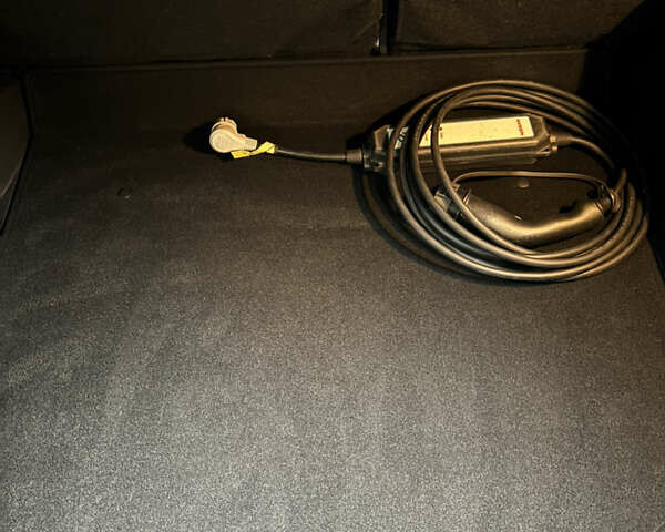 Белый Ниссан Лиф, объемом двигателя 0 л и пробегом 68 тыс. км за 14230 $, фото 24 на Automoto.ua