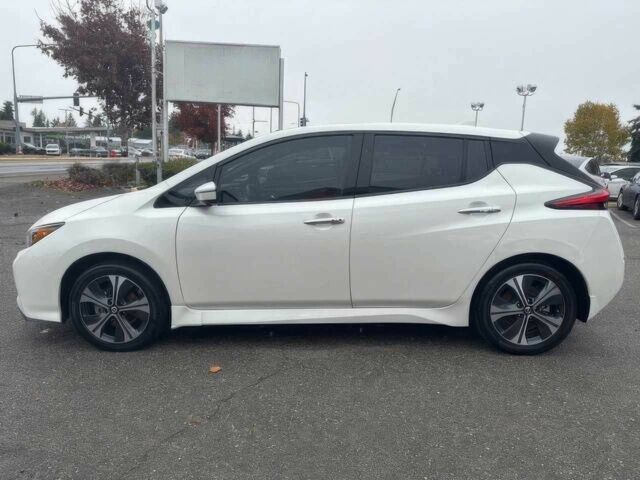 Белый Ниссан Лиф, объемом двигателя 0 л и пробегом 40 тыс. км за 8900 $, фото 3 на Automoto.ua