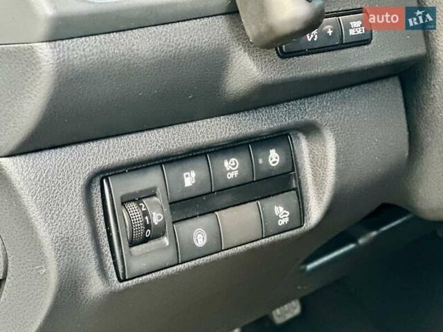 Белый Ниссан Лиф, объемом двигателя 0 л и пробегом 98 тыс. км за 13500 $, фото 11 на Automoto.ua