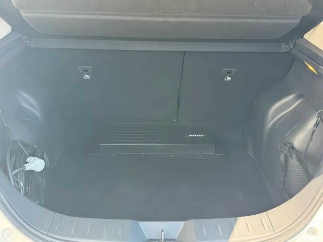 Білий Ніссан Ліф, об'ємом двигуна 0 л та пробігом 43 тис. км за 9000 $, фото 15 на Automoto.ua