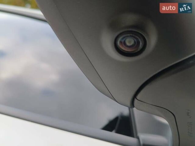 Белый Ниссан Лиф, объемом двигателя 0 л и пробегом 76 тыс. км за 13800 $, фото 8 на Automoto.ua