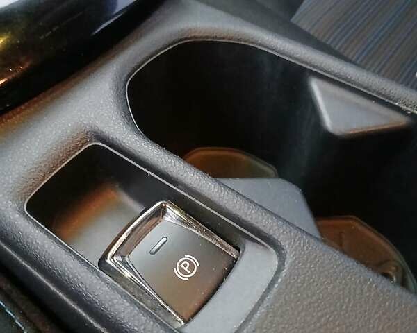 Белый Ниссан Лиф, объемом двигателя 0 л и пробегом 109 тыс. км за 12900 $, фото 21 на Automoto.ua