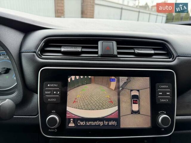 Белый Ниссан Лиф, объемом двигателя 0 л и пробегом 127 тыс. км за 14999 $, фото 40 на Automoto.ua