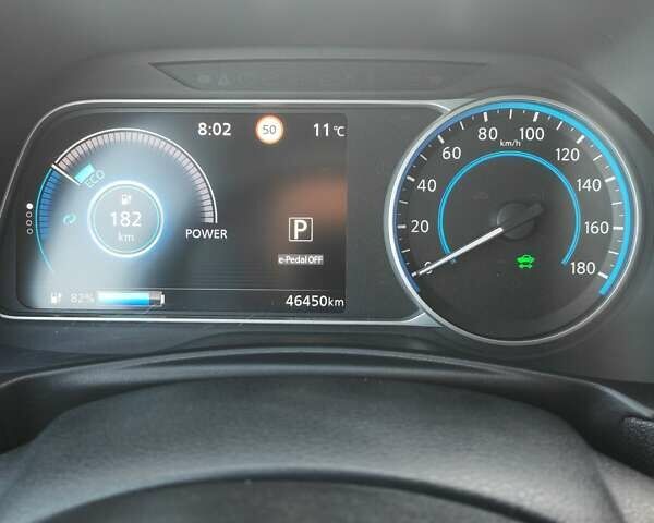 Білий Ніссан Ліф, об'ємом двигуна 0 л та пробігом 43 тис. км за 15500 $, фото 1 на Automoto.ua