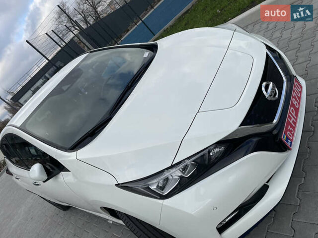 Белый Ниссан Лиф, объемом двигателя 0 л и пробегом 68 тыс. км за 16500 $, фото 3 на Automoto.ua