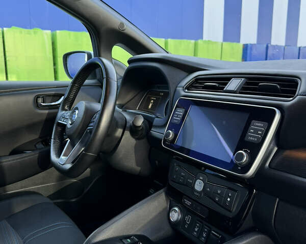 Белый Ниссан Лиф, объемом двигателя 0 л и пробегом 90 тыс. км за 13100 $, фото 9 на Automoto.ua