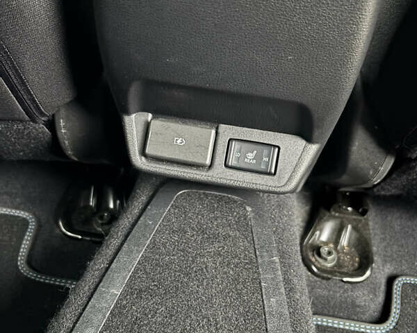 Белый Ниссан Лиф, объемом двигателя 0 л и пробегом 68 тыс. км за 14230 $, фото 23 на Automoto.ua