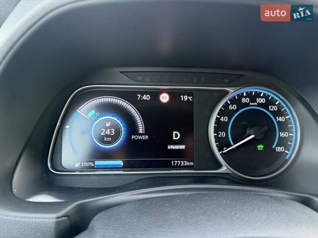 Белый Ниссан Лиф, объемом двигателя 0 л и пробегом 17 тыс. км за 17999 $, фото 12 на Automoto.ua