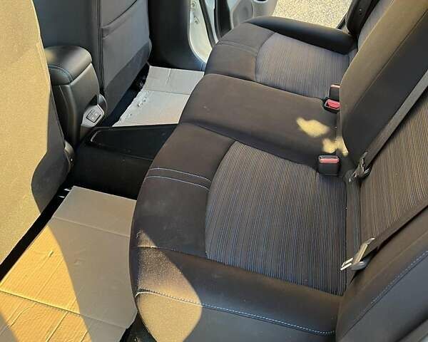 Білий Ніссан Ліф, об'ємом двигуна 0 л та пробігом 14 тис. км за 14999 $, фото 5 на Automoto.ua