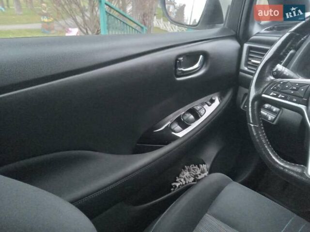 Білий Ніссан Ліф, об'ємом двигуна 0 л та пробігом 81 тис. км за 16990 $, фото 54 на Automoto.ua