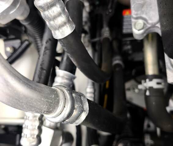 Белый Ниссан Лиф, объемом двигателя 0 л и пробегом 72 тыс. км за 13750 $, фото 59 на Automoto.ua