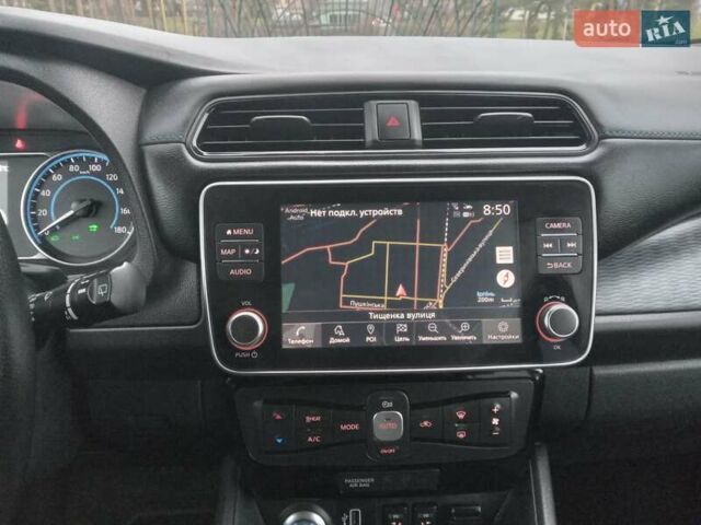 Білий Ніссан Ліф, об'ємом двигуна 0 л та пробігом 81 тис. км за 16990 $, фото 51 на Automoto.ua