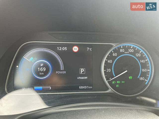 Белый Ниссан Лиф, объемом двигателя 0 л и пробегом 68 тыс. км за 16500 $, фото 32 на Automoto.ua