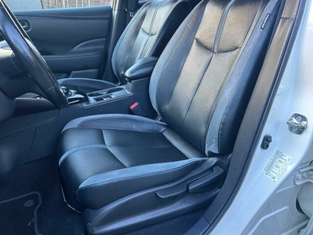 Білий Ніссан Ліф, об'ємом двигуна 0 л та пробігом 68 тис. км за 9000 $, фото 6 на Automoto.ua