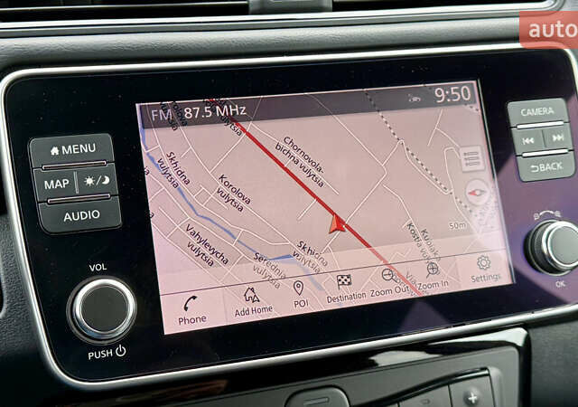 Білий Ніссан Ліф, об'ємом двигуна 0 л та пробігом 35 тис. км за 14599 $, фото 27 на Automoto.ua