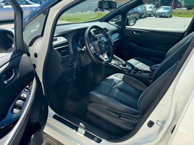 Білий Ніссан Ліф, об'ємом двигуна 0 л та пробігом 43 тис. км за 9000 $, фото 8 на Automoto.ua