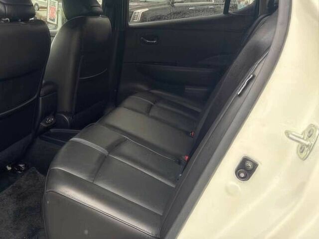 Белый Ниссан Лиф, объемом двигателя 0 л и пробегом 40 тыс. км за 8900 $, фото 12 на Automoto.ua