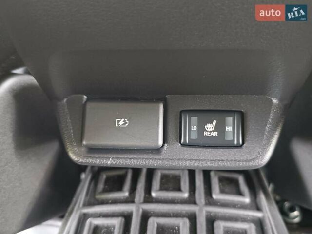 Белый Ниссан Лиф, объемом двигателя 0 л и пробегом 76 тыс. км за 13800 $, фото 22 на Automoto.ua