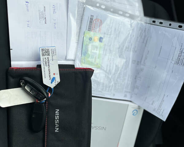 Белый Ниссан Лиф, объемом двигателя 0 л и пробегом 68 тыс. км за 16500 $, фото 28 на Automoto.ua