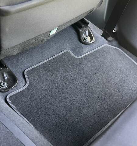 Белый Ниссан Лиф, объемом двигателя 0 л и пробегом 55 тыс. км за 17500 $, фото 48 на Automoto.ua