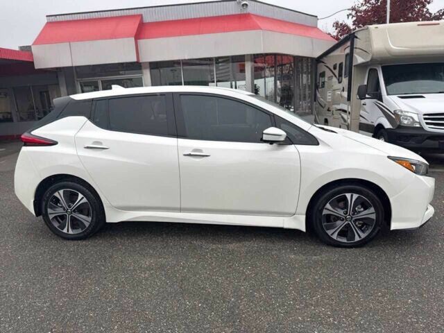 Белый Ниссан Лиф, объемом двигателя 0 л и пробегом 32 тыс. км за 6000 $, фото 5 на Automoto.ua