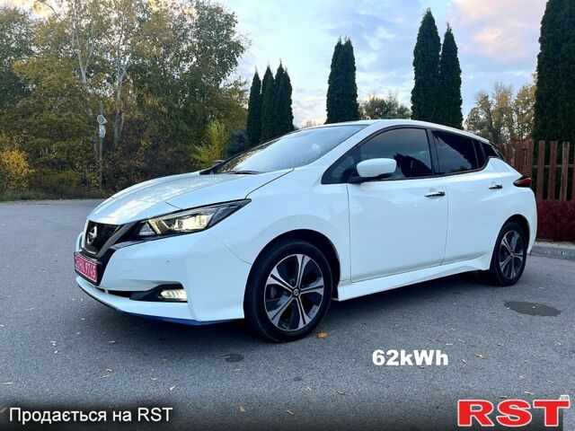 Білий Ніссан Ліф, об'ємом двигуна 0.11 л та пробігом 115 тис. км за 15499 $, фото 10 на Automoto.ua