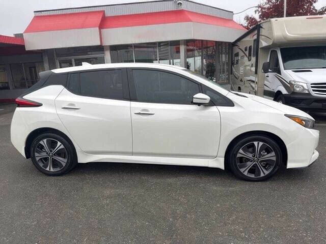 Белый Ниссан Лиф, объемом двигателя 0 л и пробегом 40 тыс. км за 8900 $, фото 6 на Automoto.ua