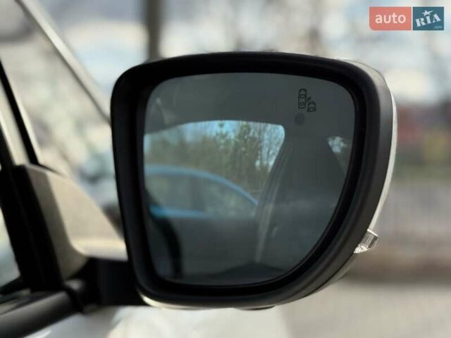 Белый Ниссан Лиф, объемом двигателя 0 л и пробегом 98 тыс. км за 15950 $, фото 32 на Automoto.ua