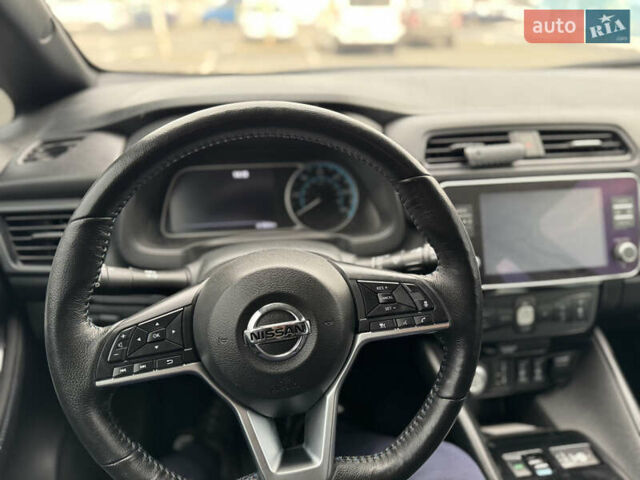 Белый Ниссан Лиф, объемом двигателя 0 л и пробегом 23 тыс. км за 16600 $, фото 24 на Automoto.ua