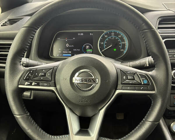 Білий Ніссан Ліф, об'ємом двигуна 0 л та пробігом 46 тис. км за 17750 $, фото 16 на Automoto.ua