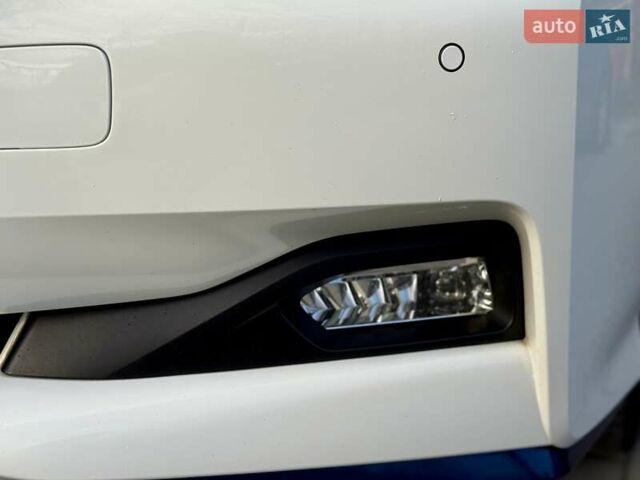 Белый Ниссан Лиф, объемом двигателя 0 л и пробегом 98 тыс. км за 15950 $, фото 25 на Automoto.ua