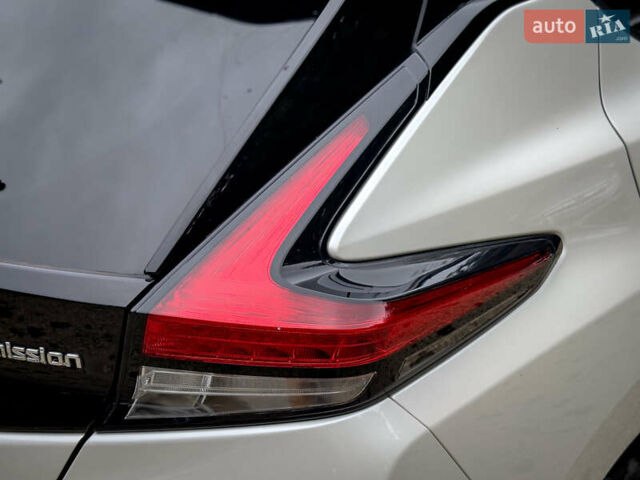 Білий Ніссан Ліф, об'ємом двигуна 0 л та пробігом 18 тис. км за 14500 $, фото 50 на Automoto.ua