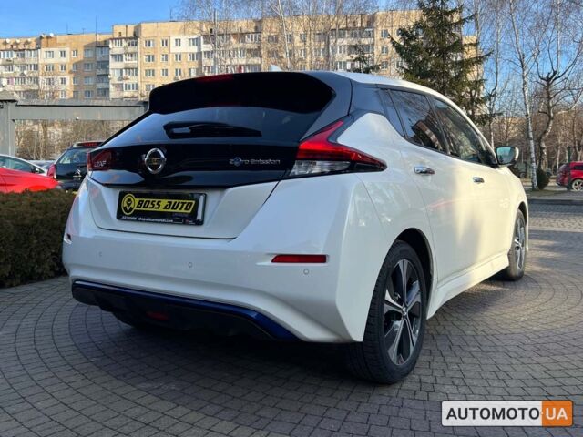 Білий Ніссан Ліф, об'ємом двигуна 40 л та пробігом 10 тис. км за 17500 $, фото 6 на Automoto.ua