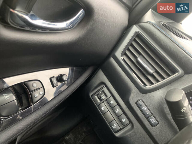 Белый Ниссан Лиф, объемом двигателя 0 л и пробегом 84 тыс. км за 16899 $, фото 25 на Automoto.ua