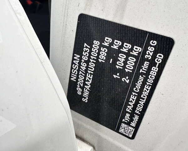 Білий Ніссан Ліф, об'ємом двигуна 0 л та пробігом 32 тис. км за 13999 $, фото 21 на Automoto.ua