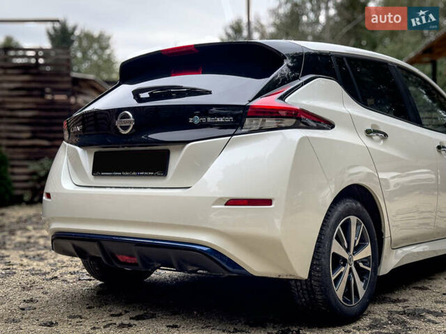 Білий Ніссан Ліф, об'ємом двигуна 0 л та пробігом 18 тис. км за 14500 $, фото 37 на Automoto.ua