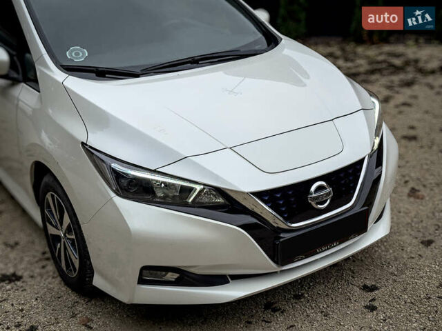 Білий Ніссан Ліф, об'ємом двигуна 0 л та пробігом 18 тис. км за 14500 $, фото 24 на Automoto.ua