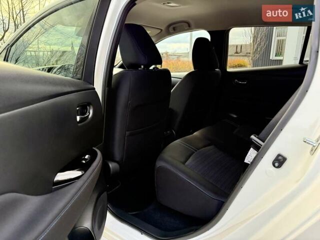 Белый Ниссан Лиф, объемом двигателя 0 л и пробегом 98 тыс. км за 15950 $, фото 86 на Automoto.ua