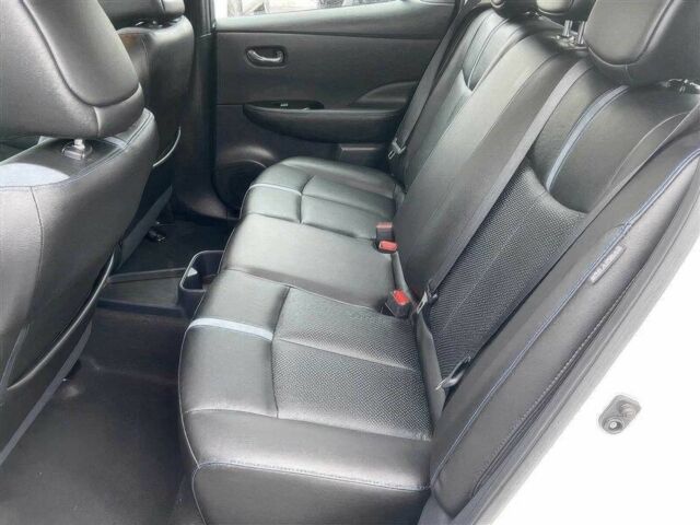 Белый Ниссан Лиф, объемом двигателя 0 л и пробегом 27 тыс. км за 6900 $, фото 11 на Automoto.ua