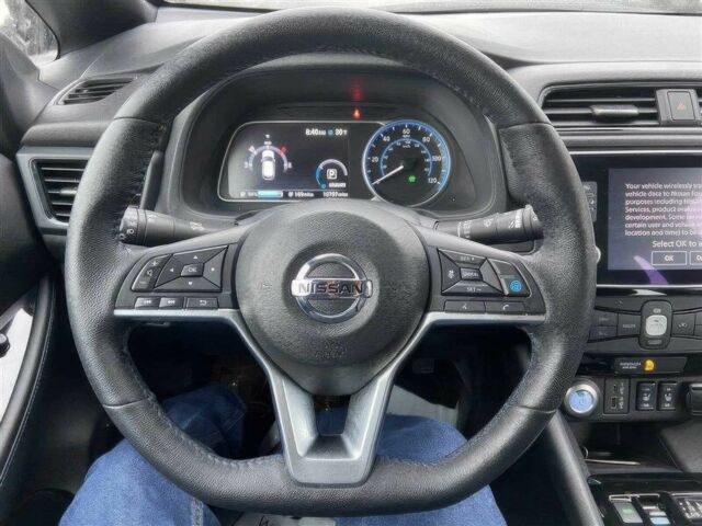 Белый Ниссан Лиф, объемом двигателя 0 л и пробегом 27 тыс. км за 6900 $, фото 7 на Automoto.ua