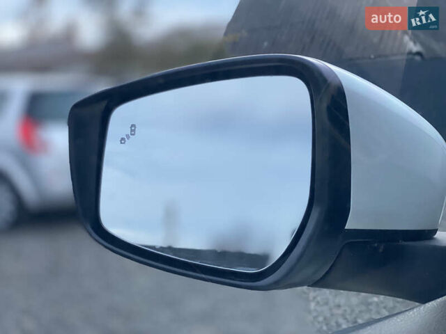 Белый Ниссан Лиф, объемом двигателя 0 л и пробегом 21 тыс. км за 16700 $, фото 52 на Automoto.ua