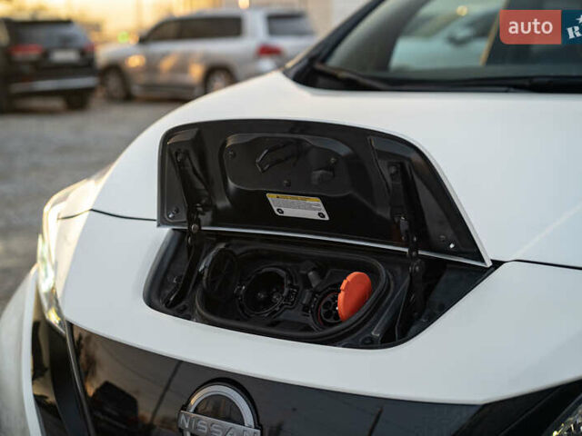 Белый Ниссан Лиф, объемом двигателя 0 л и пробегом 1 тыс. км за 21500 $, фото 15 на Automoto.ua