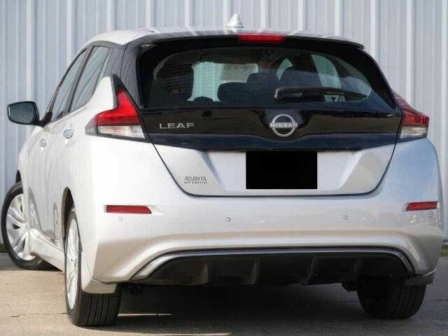 Белый Ниссан Лиф, объемом двигателя 0 л и пробегом 20 тыс. км за 11950 $, фото 6 на Automoto.ua