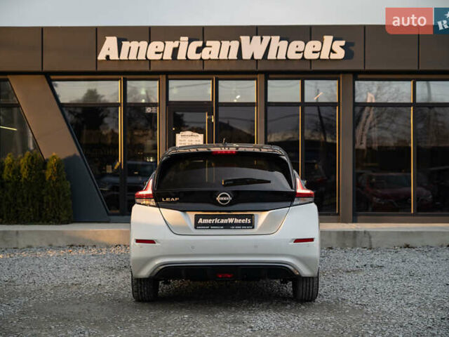 Белый Ниссан Лиф, объемом двигателя 0 л и пробегом 1 тыс. км за 21500 $, фото 5 на Automoto.ua