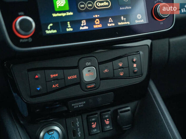 Белый Ниссан Лиф, объемом двигателя 0 л и пробегом 1 тыс. км за 21500 $, фото 31 на Automoto.ua