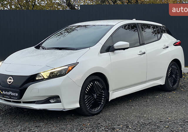 Белый Ниссан Лиф, объемом двигателя 0 л и пробегом 21 тыс. км за 16700 $, фото 28 на Automoto.ua