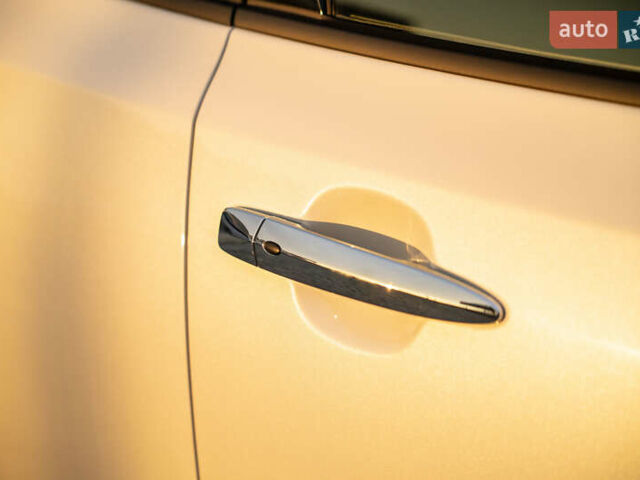 Белый Ниссан Лиф, объемом двигателя 0 л и пробегом 1 тыс. км за 21500 $, фото 19 на Automoto.ua