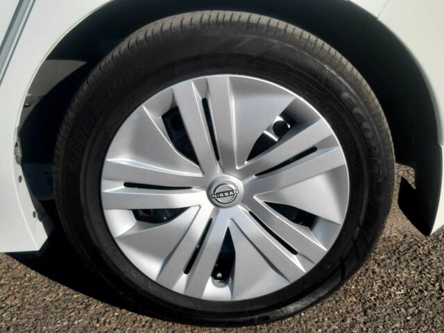 Белый Ниссан Лиф, объемом двигателя 0 л и пробегом 10 тыс. км за 16600 $, фото 8 на Automoto.ua